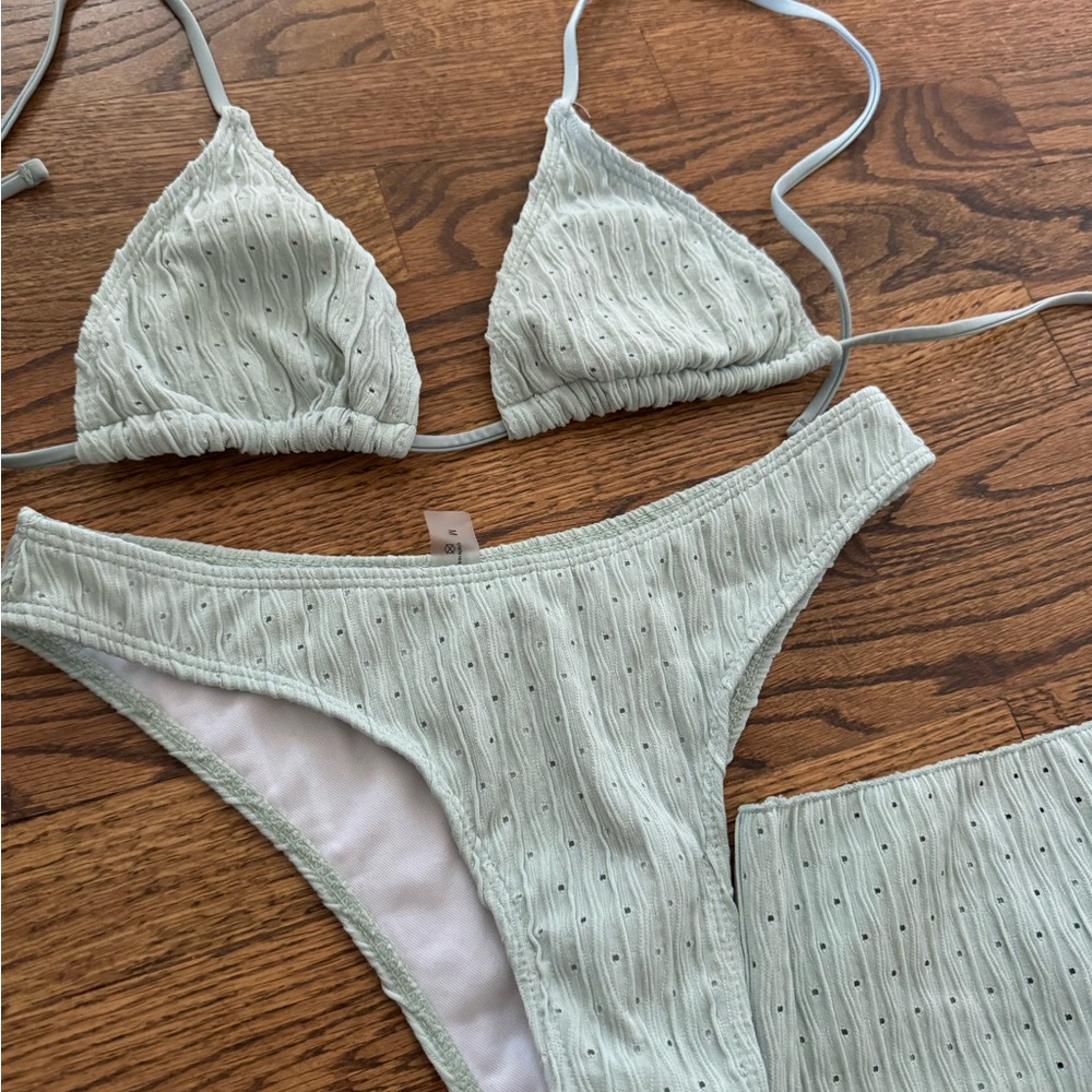 Women’s Bikini with skirt coverup